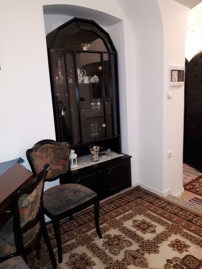 Centar-august Senoa * Zagreb