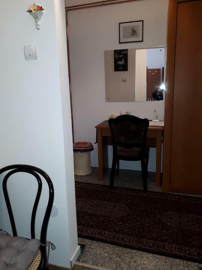 Centar-august Senoa *