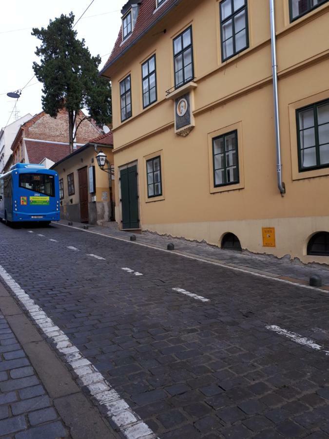 Centar-august Senoa Zagreb