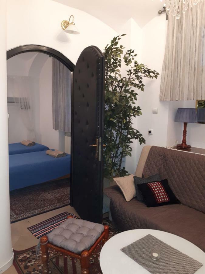 Apartment Centar-august Senoa *