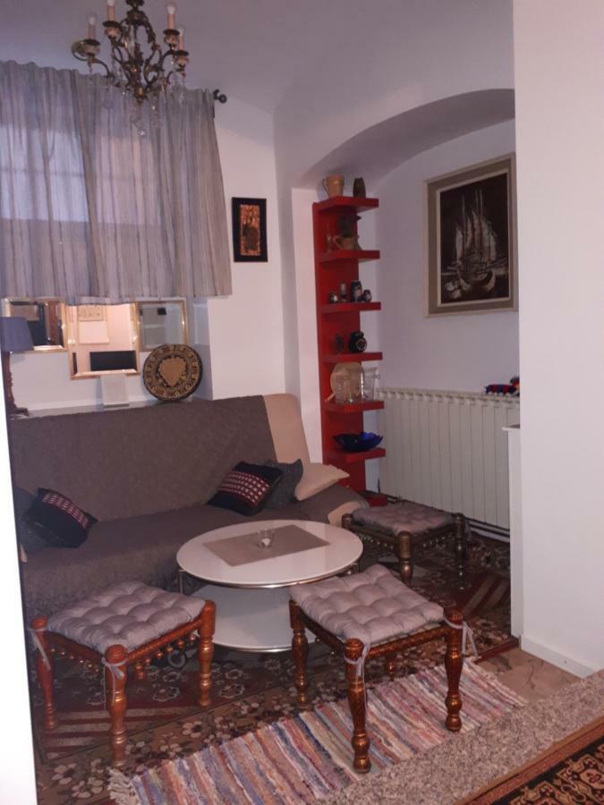 Apartment Centar-august Senoa *